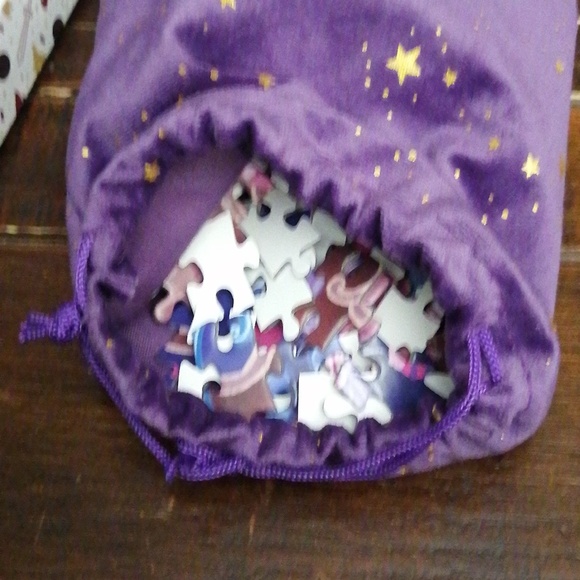 3x Owlcrate Puzzles 300 pieces each - Picture 8 of 10